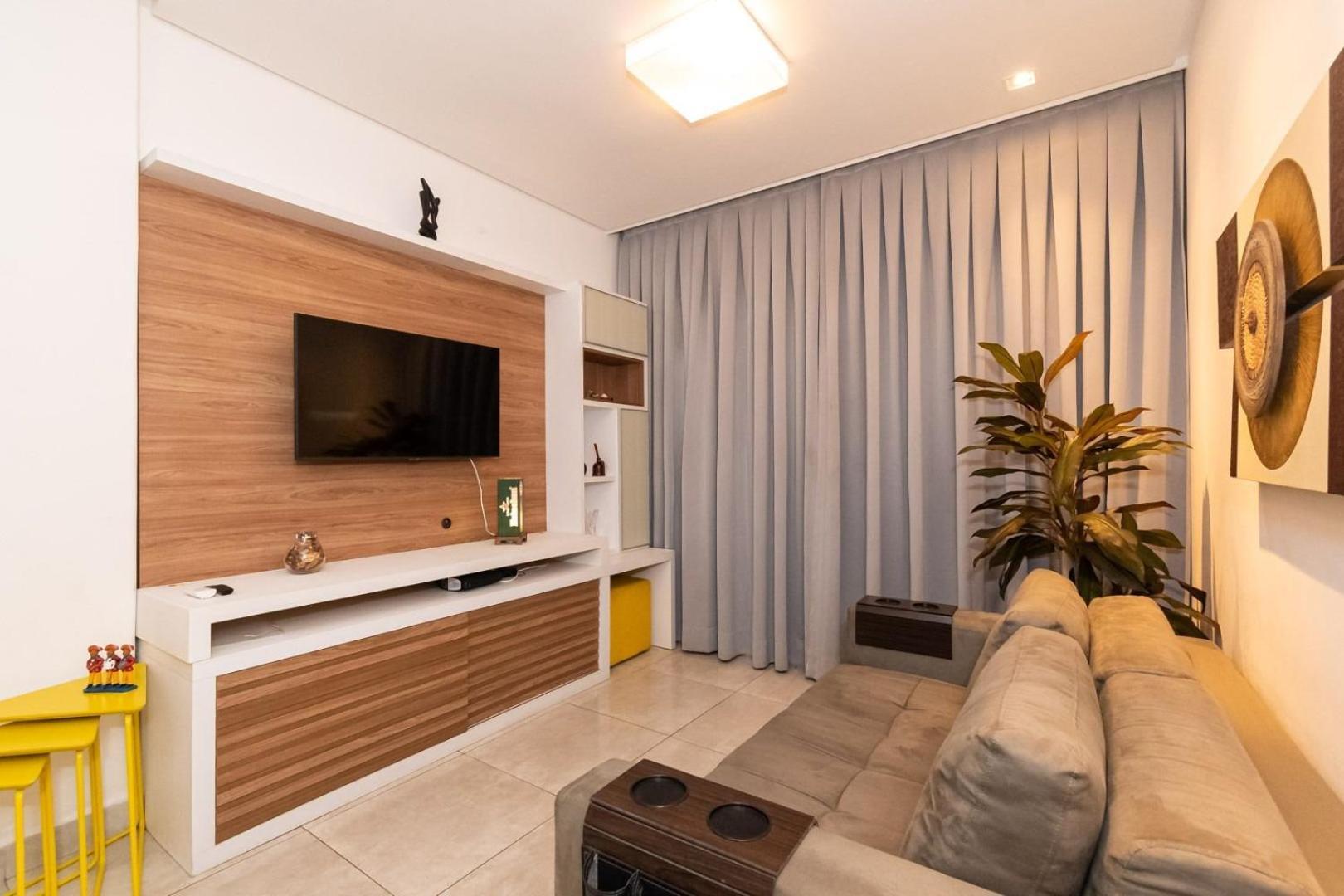 3qtos A 330m Da De Copacabana | Re 253/103 Apartamento