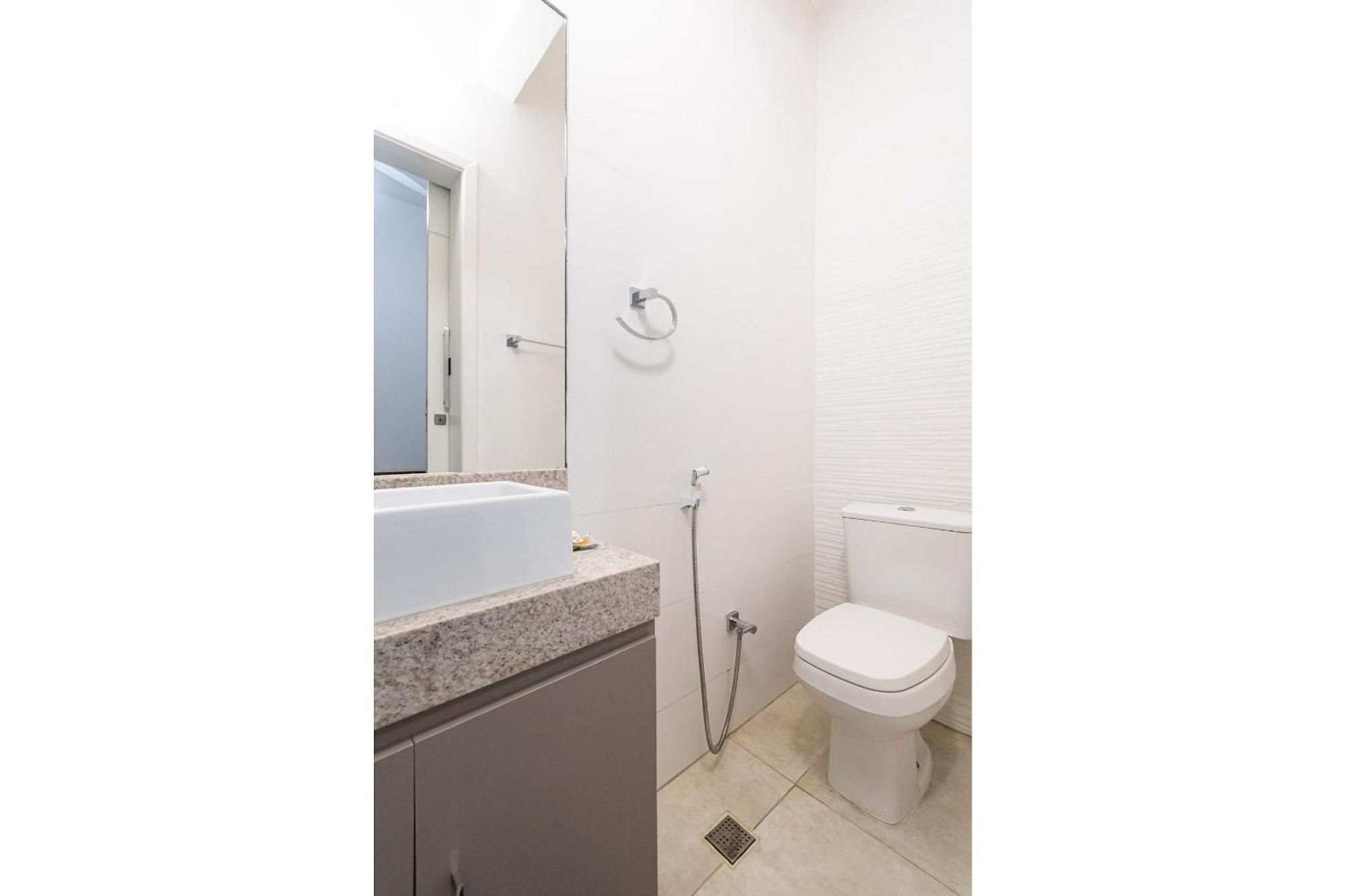 3qtos A 330m Da De Copacabana | Re 253/103 Apartamento Rio de Janeiro