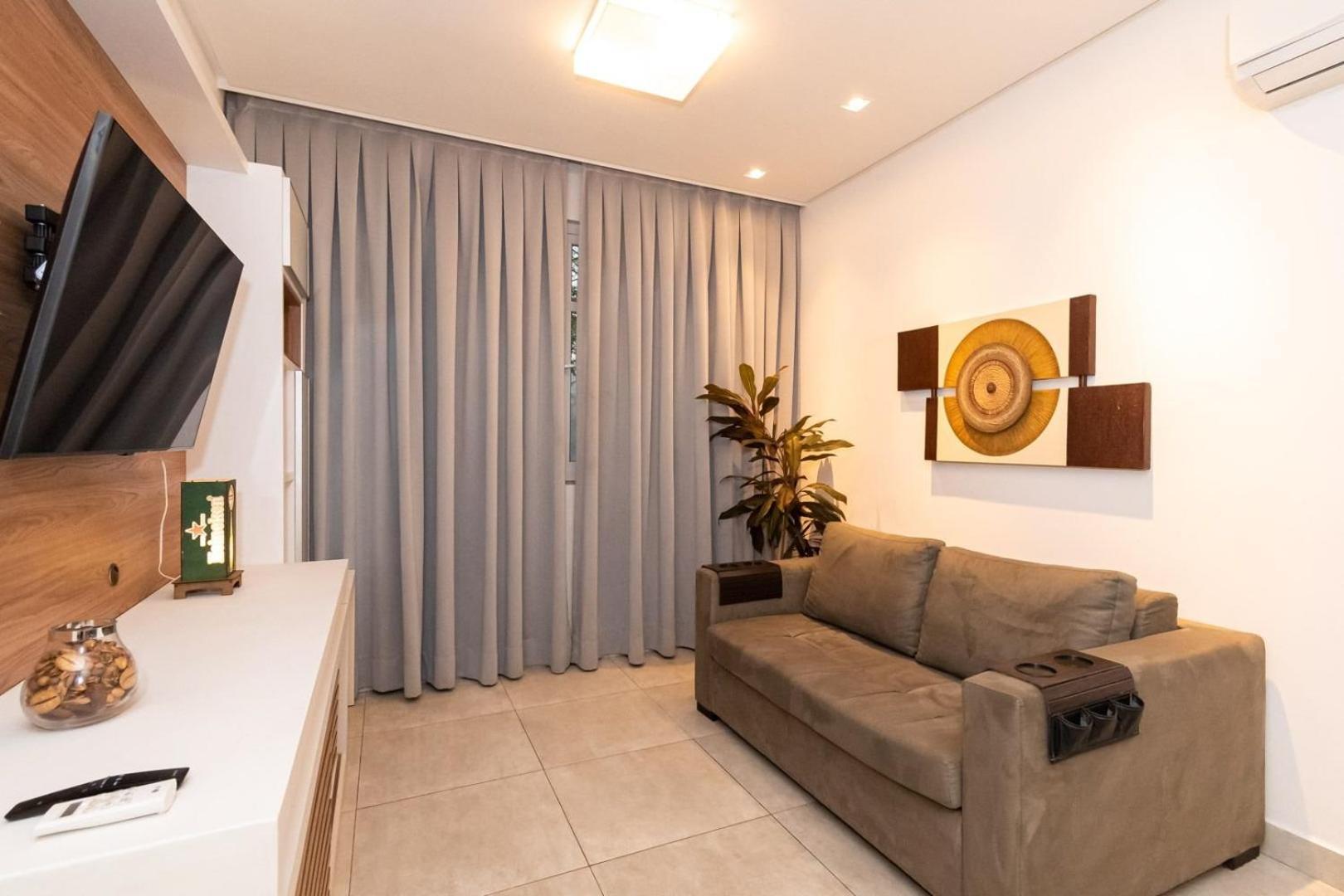 3qtos A 330m Da De Copacabana | Re 253/103 Apartamento